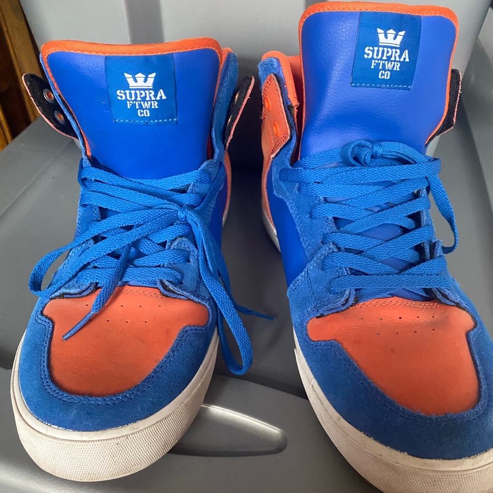 Great condition Supras to match the Knicks and or the Mets